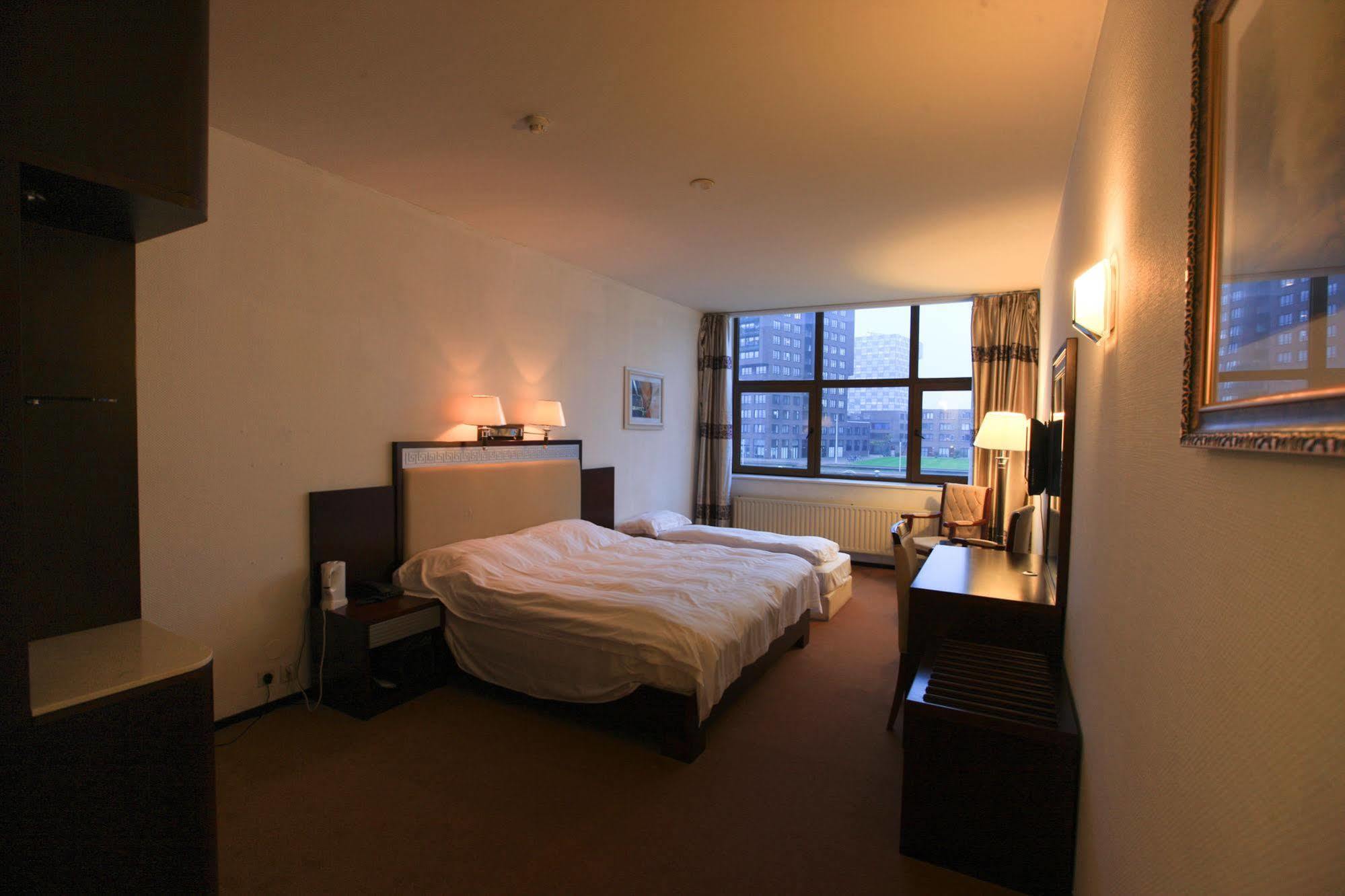 New Ocean Paradise Hotel Rotterdam Zewnętrze zdjęcie